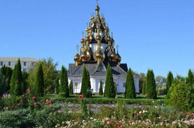 Усть-Медведицкий Спасо-Преображенский женский монастырь в г.Серафимович Волгоградской области..jpg