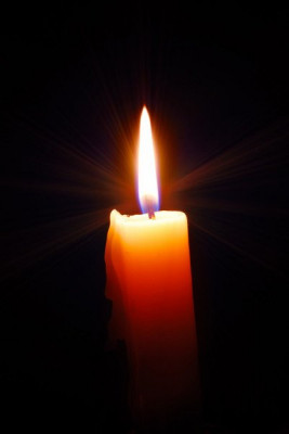 depositphotos_6249581-stock-photo-candle.jpg