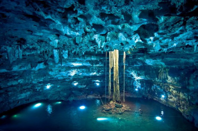 7 cenote-yucatan-dzitnup.jpg