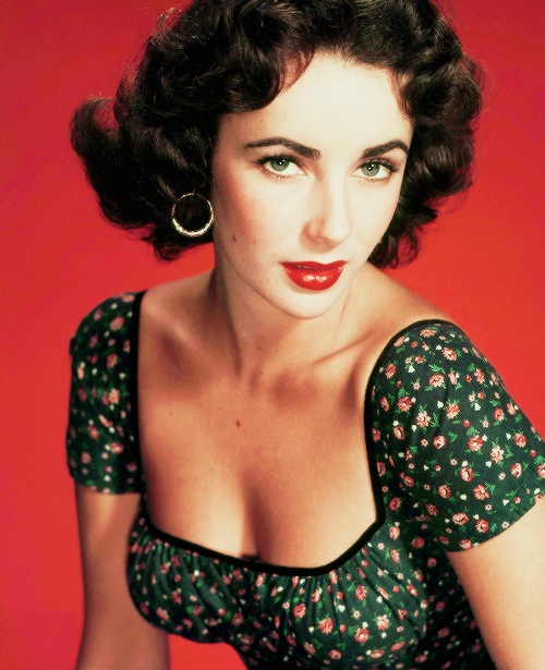 elizabeth-taylor-vintage-photos8.jpg